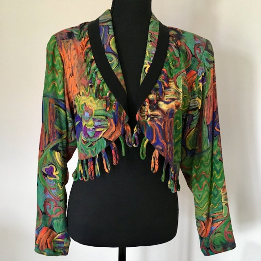 * armpit to armpit:  17 3/4"" * shoulder to shoulder: 15 5/8" * sleeve from seam